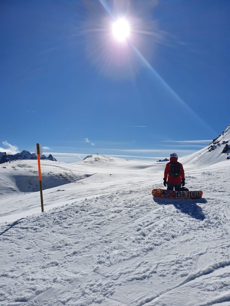 6cec7e54-8dd7-4c76-a8ac-321a1114d772